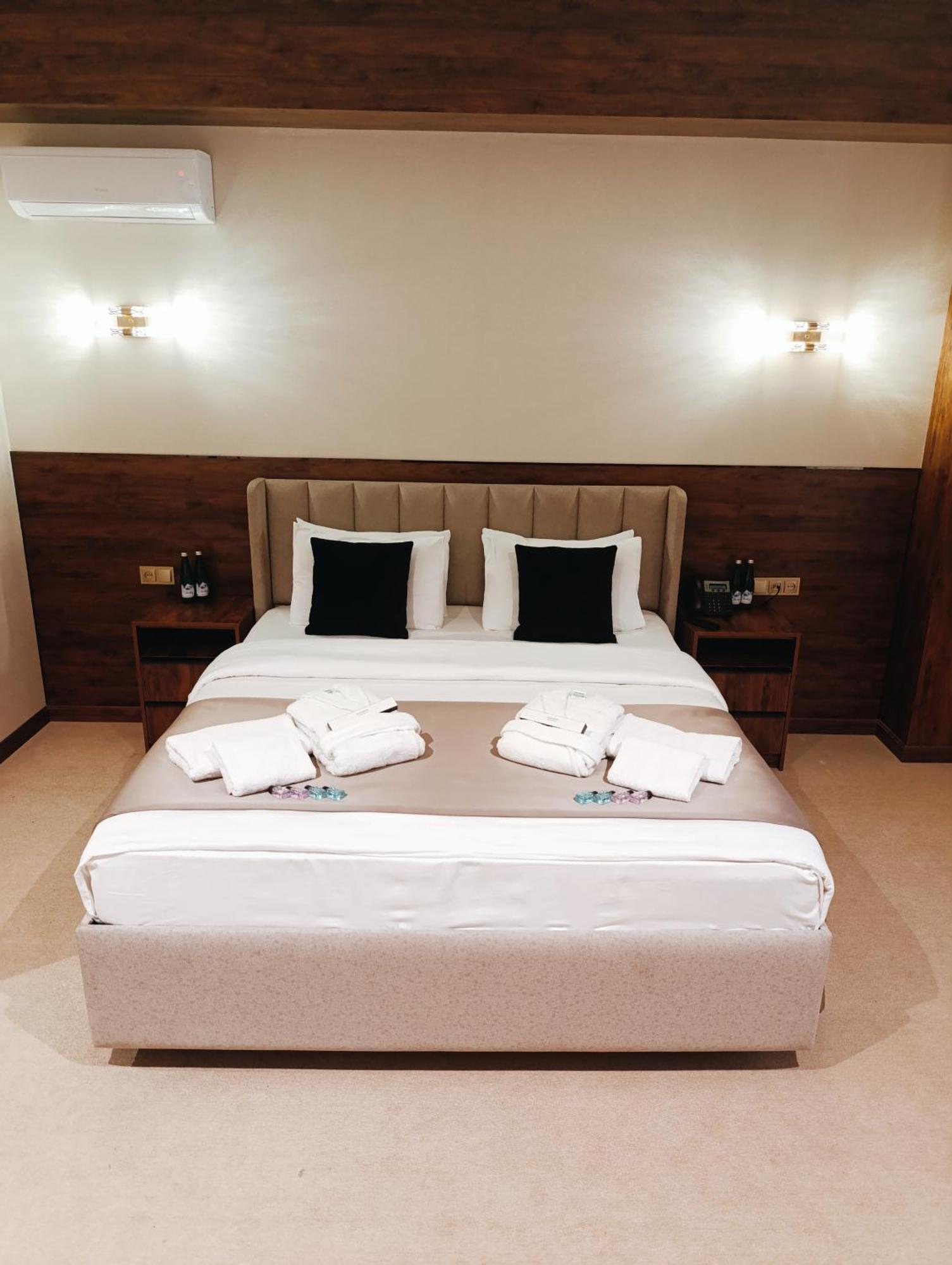 Grand Karavan Hotel 塔什干 外观 照片